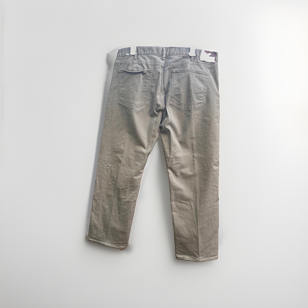DockERS Men's Khaki Pants Size 40W x 30L Relaxed Fit Straight Leg
